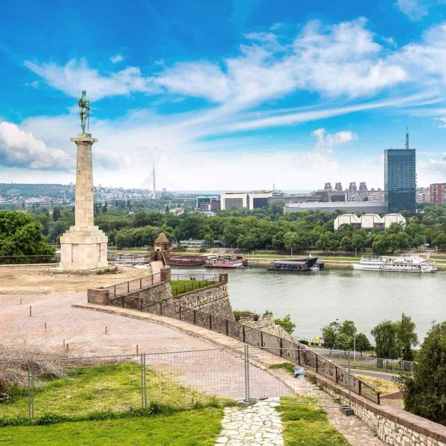 https://lebanondailytours.com/wp-content/uploads/2018/09/destination-belgrade-06-640x640.jpg