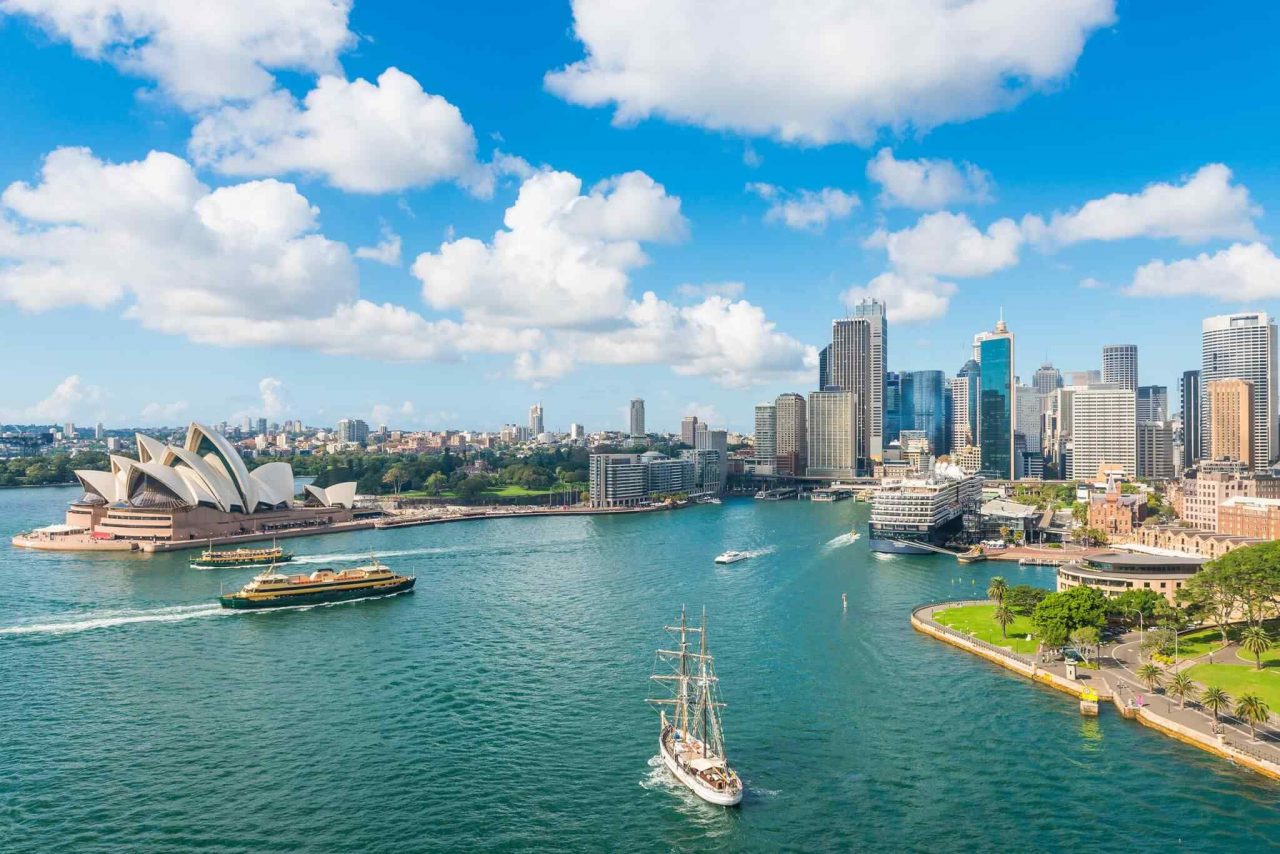 https://lebanondailytours.com/wp-content/uploads/2018/09/destination-sydney-04-1280x854.jpg