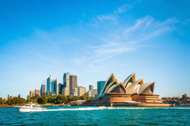 https://lebanondailytours.com/wp-content/uploads/2018/09/destination-sydney-08-640x427.jpg